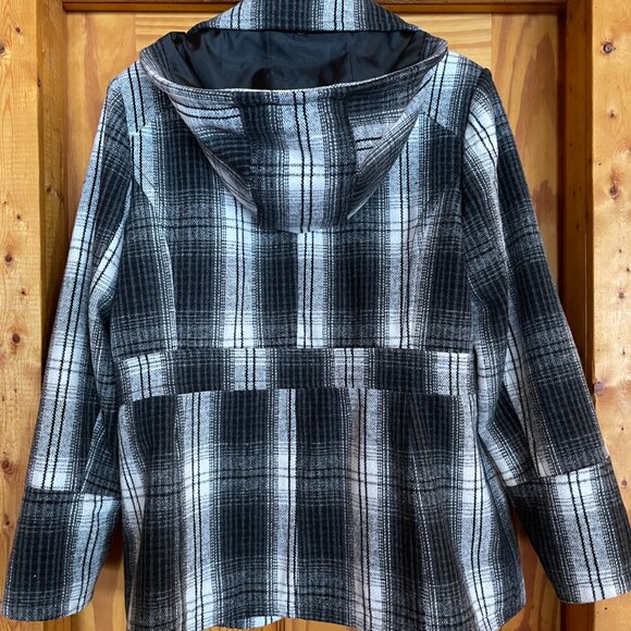 INTL D.E.T.A.I.L.S. Black and White Women's Jacket with Removable Hood - Size L - Picture 5 of 7